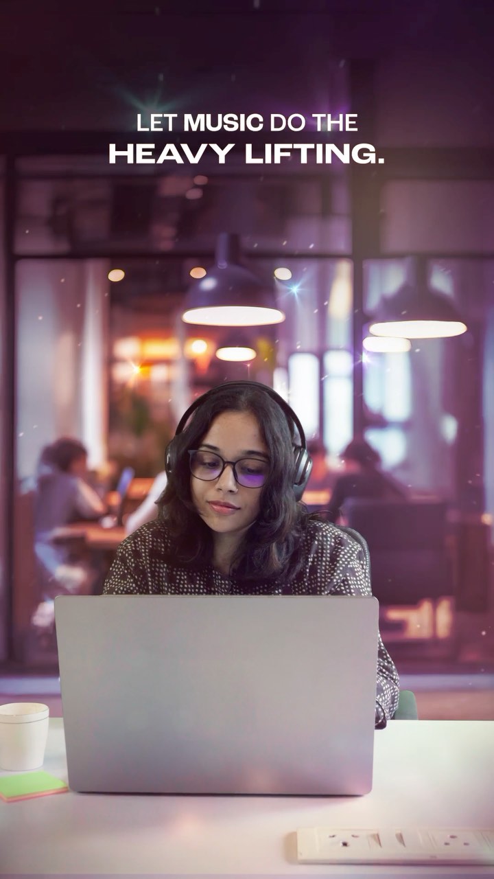 Holidays aren’t over until we say so. Keep the chill vibes going with JBL. #TourOneM2 #JBLHeadphones #JBLSound #BackToWo...